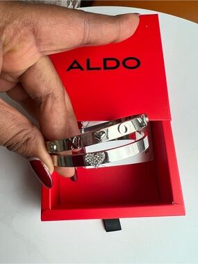 Aldo Silver-Tone Heart & Charm Bangle Set 2-in-1 Set. NWT
